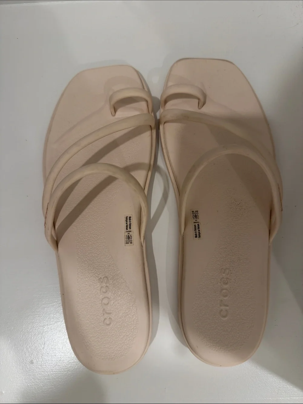CROCS Women's Pale Beige Strappy Square-Toe Slide Sandals